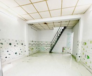 Nhà 1 lầu nở hậu ngay chợ ba đình p10q8  p.chánh hưng