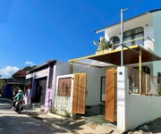 Msp 0704 :  nhà mới thiết kế hiện đại   khu dân cư đông đúc, bắc nha trang