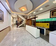 Bán nhà mặt phố đường b, dĩ an, tp hcm. dt  92m2, 4 tầng, 5pn - giá 12.4 tỷ