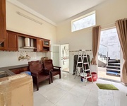 Sau lưng mt ung văn khiêm   cách mt vài bước   76m    nhà mới ở ngay   9.2 tỷ