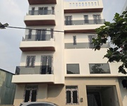 Nhà đẹp Bình Tân gần KDC Vĩnh Lộc   full nội thất   3 lầu