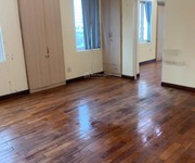 2 Cho thuê văn phòng 110 mét tại tầng 1 số nhà 38 ngõ 110 trung kính, yên hòa, hà nội.