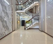 1 Nhà hxh đường phan văn trị hường 10 cũ gò vấp.