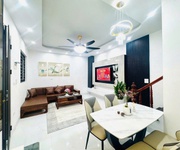 bán nhà thanh xuân  36m    4 tầng   8.x tỷ