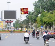 Chính chủ bán nhà 4 tầng mặt đường lý thường kiệt, gần trường chuyên cũ