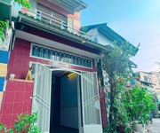 Nhà hẻm oto quay đầu âu dương lân p3q8, giá : 7.68 tỷ