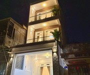 Nhà 2 mặt thoáng   gần chợ ngô quyền   full nội thất cao cấp