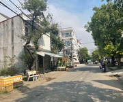 Nhà mặt tiên kdc gia hòa ngang 8m bề thế dòng tiền 20tr/th - 0931172218