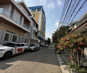 Bán nhà 2 tầng p.tam hiệp,shr đường nhựa 8m,gần trường thpt trấn biên