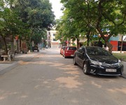 Bán nhà thạch bàn - gần cổ linh   trước cửa ngõ rộng ô tô tránh - khu phân lô   hơn 7 tỷ