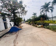 Nhà 2mt hẻm- chỉ 3ty2- 88m2- ngang nở hậu- view sông- cv thoáng mát