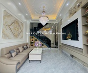 Nhà xây mới mặt đường Nguyễn văn linh - lê chân