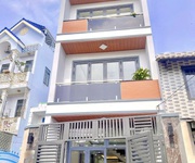 Nhà mới 4 tầng  4.3x14m  hxh phạm thế hiển p3q8. giá: 8.9 tỷ