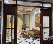 Nhà an dương vương, phú thượng - ngõ nông - gần trường, chợ - ở sướng - giữ tiền tốt - 1 căn duy