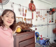 Bán nhà mặt tiền xe hơi đ.xóm chiếu-- ngang lớn 12.3m2- chào chỉ 6.7 m2- gần trường đại học nguyễn