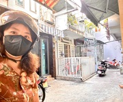 Bán nhà đ.đoàn văn bơ- ngang 3.6m vuông vức đẹp- chỉ 3.98đ- lưu thông xóm chiếu- tôn đản- nguyễn