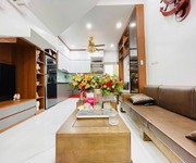 Giá cực tốt  bán nhà mặt phố phó đức chính 100m2, 4 tầng, mặt tiền 4.7m, 54.5 tỉ, vỉa hè rộng, kinh