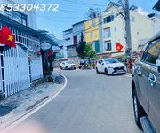 Nhà trung tâm   full công năng   ở   kinh doanh cực tốt