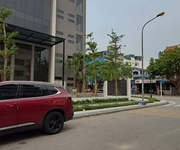 Bán đất tđc p việt hưng 90m2- mt 7m- vỉa hè- ô tô tránh- 17 tỷ.