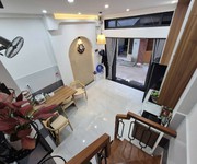 1 3 tầng - an ninh - hẻm 4m - chỉ hơn 4 tỷ- p. vườn lài