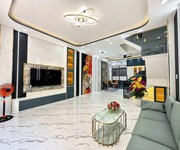 Nhà ngay khu cán bộ ở, dân trí cao, 4 tầng, hẻm xe hơi, hơn 8 tỷ xíu