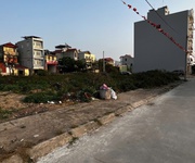 Bình vọng thường tín   86m  đất- phân lô ô tô tránh   kd tốt