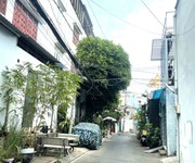 Nhà giá tốt thủ đức   58m  góc 2 mặt thoáng   hẻm thông   gần vincom   dọn vào ở ngay