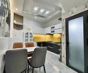 Tặng full nội thất - bình thạnh - phan văn trị - 4 tầng đúc thật - 5pn lớn - chính chủ - bán 6.8 tỷ