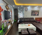 Bán căn hộ chung cư tầng cao, view đẹp, full đồ