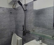 2 .nhà Tôn đức thắng - lê chân