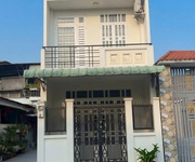 Nhà nguyên căn xinh xinh 1 lầu đường 7m gần chợ hiệp thành q12