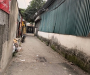 Bán nhà c4 thượng thanh 47m oto gần, nở hậu, không lỗi lầm chỉ nhỉnh 4 tỷ