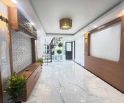 Bán tập thể bạch mai -3 ngủ hai vệ sinh, nhà đẹp ở luôn