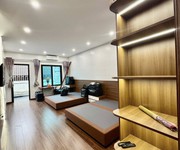 Thụy khuê ba bước ra phố - view hồ tây - thang máy - mô hình homestay theo ngày - doanh thu khủng