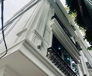 Bán nhà phố láng hạ, đống đa, nhà xây mới, gần phố, sẵn nội thất, 38m, 5 tầng, 10 tỷ