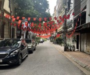 Cần bán nhà phân lô cán bộ Mạc Thái Tổ 7 tầng thang máy oto qua nhà giá 36.5 tỷ