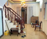 Bán nhà 5 tầng dân xây nguyên bản gần ô tô đường hoàng mai