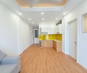 Bán căn hộ q11 ,giá tốt 2.85 tỷ, 2pn, sát trung tâm, sổ hồng lâu dài