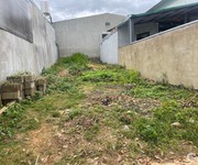 Nền đất đẹp khu Phú Quới   thích hợp làm nhà vườn