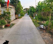 Cần bán 300m2 đất thổ cư hẻm thông xe hơi