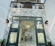 Nhà 3 tầng 90m2 - 2 mặt tiền - nhà đẹp ở ngay - sau chợ  - giá 8 tỷ