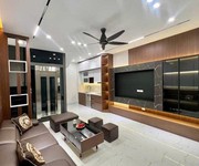 bán nhà sài đồng 6 tầng thang máy ô tô đỗ cửa 5m ra mặt đường 15m gần trường