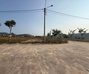 Chủ ngộp giảm sâu cần bán nhanh lô đất mặt tiền phước mỹ  cũ . mã số: d9852