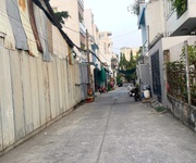 Cần bán 128m2 nhà 2,5 đẹp có sân vườn xe hơi tận nhà