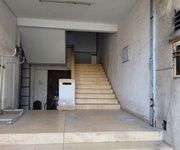 Bán căn hộ chung cư 10 mẫu, thang bộ