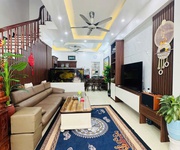 Bán nhà 3 tầng dân xây trong khu đô thị 379, nhà rộng 65m2, mặt tiền 5m