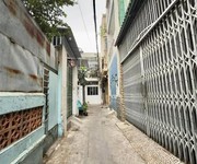 Nhà đường huỳnh mẫn đạt phường 19 quận bình thạnh.