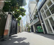 Bán nhà mặt tiền hxh đường trần đình xu, quận 1 - tiềm năng tăng giá cao nhà ra 2 mặt tiền lớn 20m