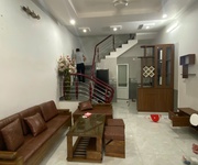 Cho thuê nhà 4 p.ngủ phố Văn Cao, DT: 46m2.