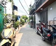 Nhà xinh xinh 1 lầu 4mx8m chợ hiệp thành q12